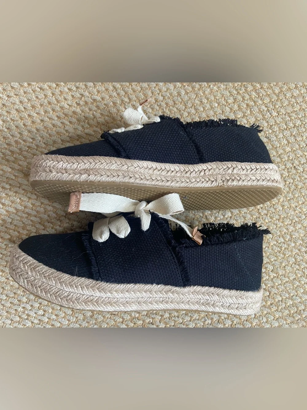 Toms Black Carolina Lace-Up Espadrille Size 7.5